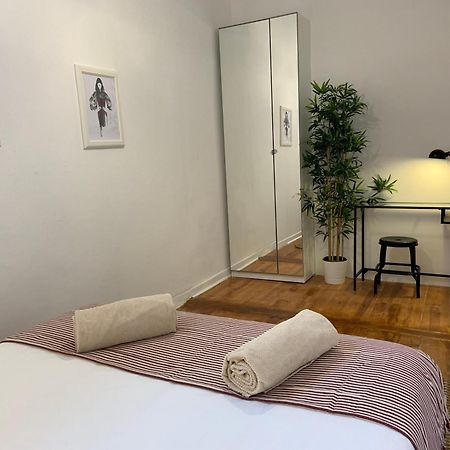 Stay As A Local! Santos Historical Guesthouse IV Lisbon Exterior photo